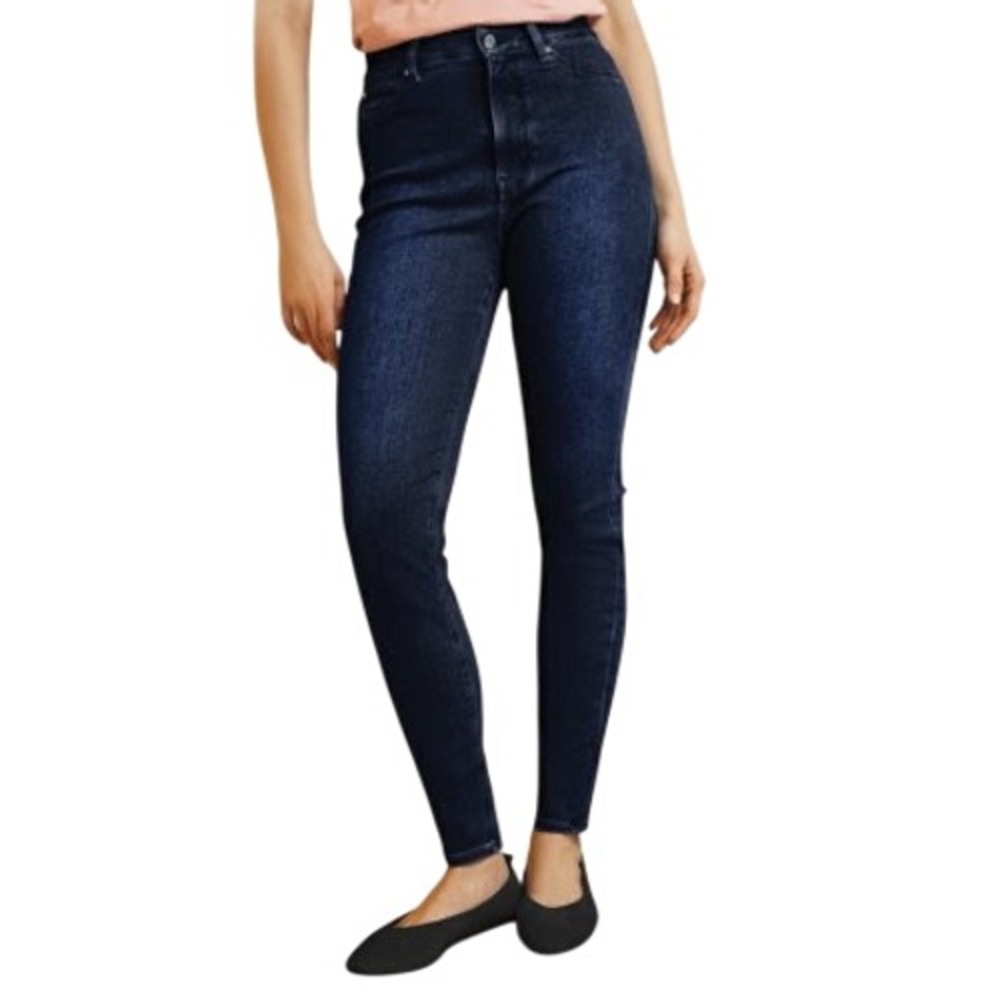 943. Blueberry Denim Women's Ankle Length Jeans Dark Navy Rinse Wash Size 6
